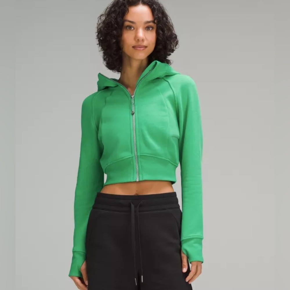 Lululemon Scuba Full-Zip Cropped Hoodie in green punch